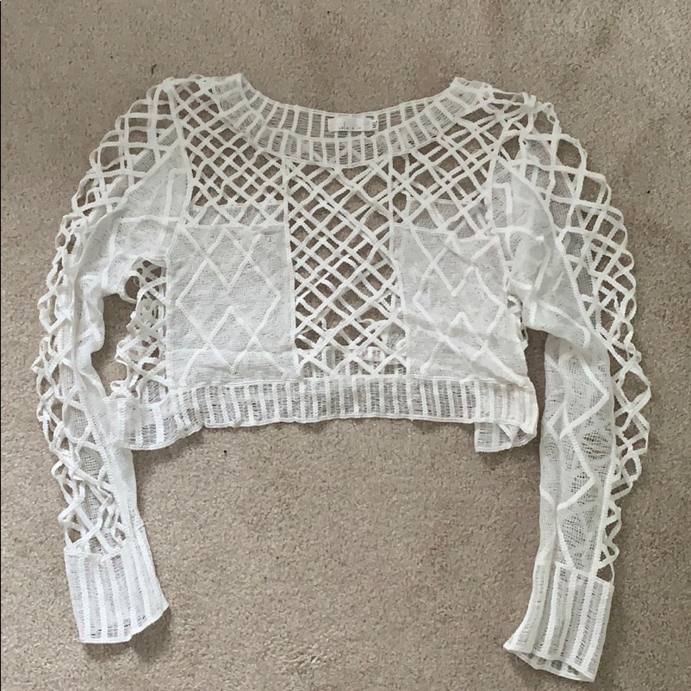 LF white cutout top